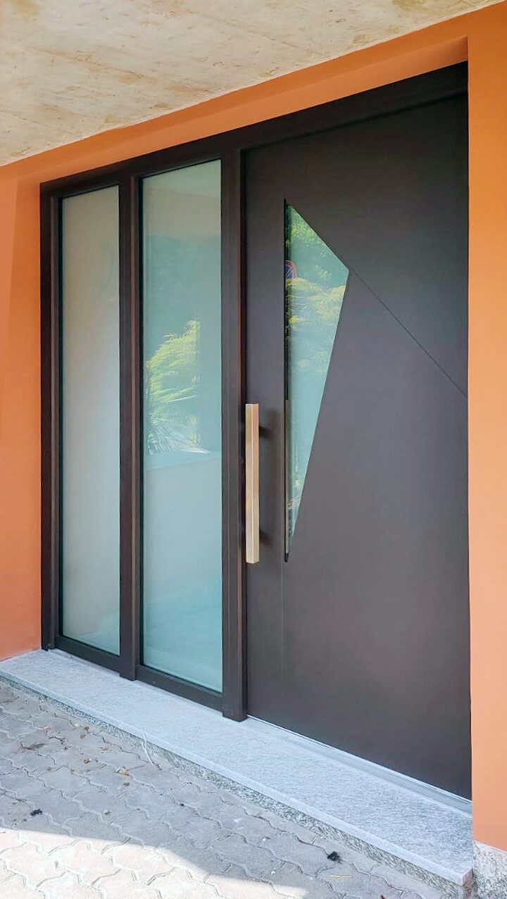 portoncino con vetro satinato bianco