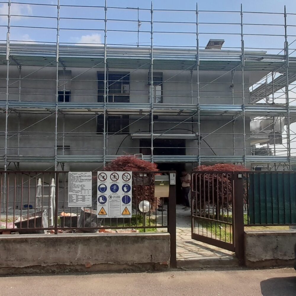 20230530_162556-scaled