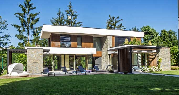 Intera villa a Carimate